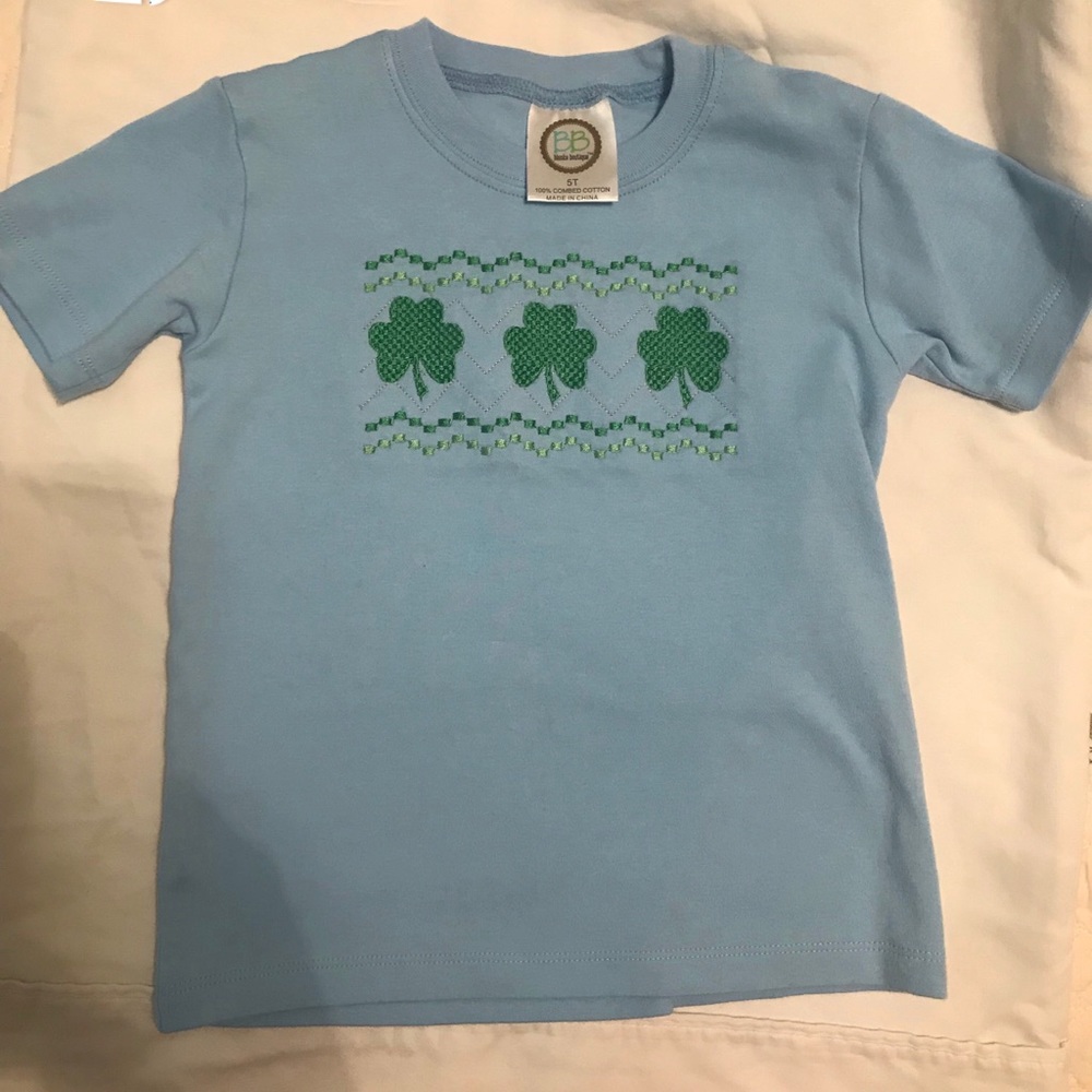 5t faux smocked shamrocks